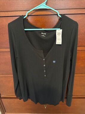 Hollister Black Ribbed Long-Sleeve Henley Top